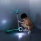 Самокат MICRO Maxi Deluxe Glow LED желейний зелений до 50 кг 3 колеса світло, арт. MMD365